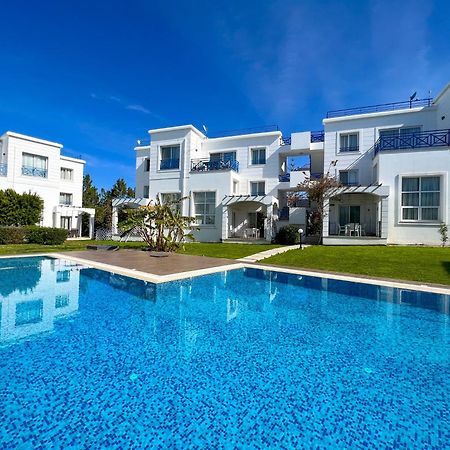 Garden Loft Apt With Pool In Alsancak Kyrenia Kyrenia  Exterior photo